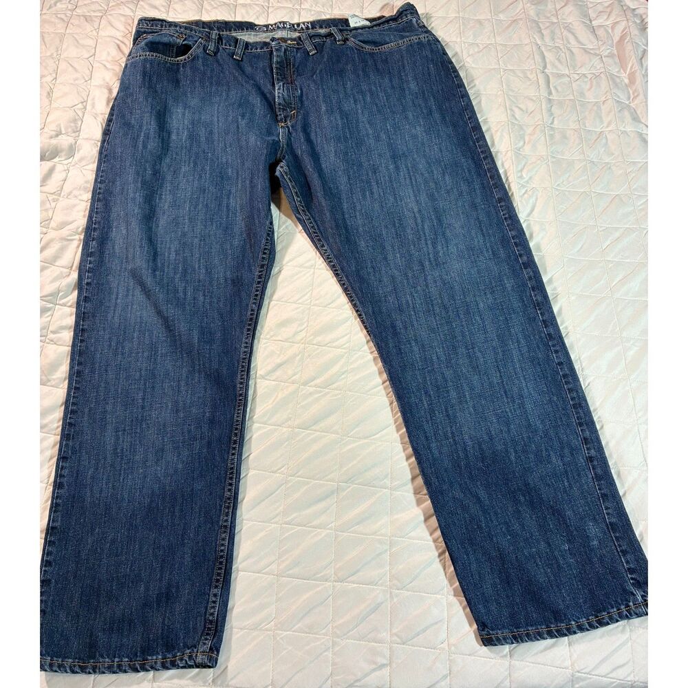 Magellan Outdoors Mens Jeans 44x32 Heavy Duty Blue Denim Workwear Pants 33MAGGT
